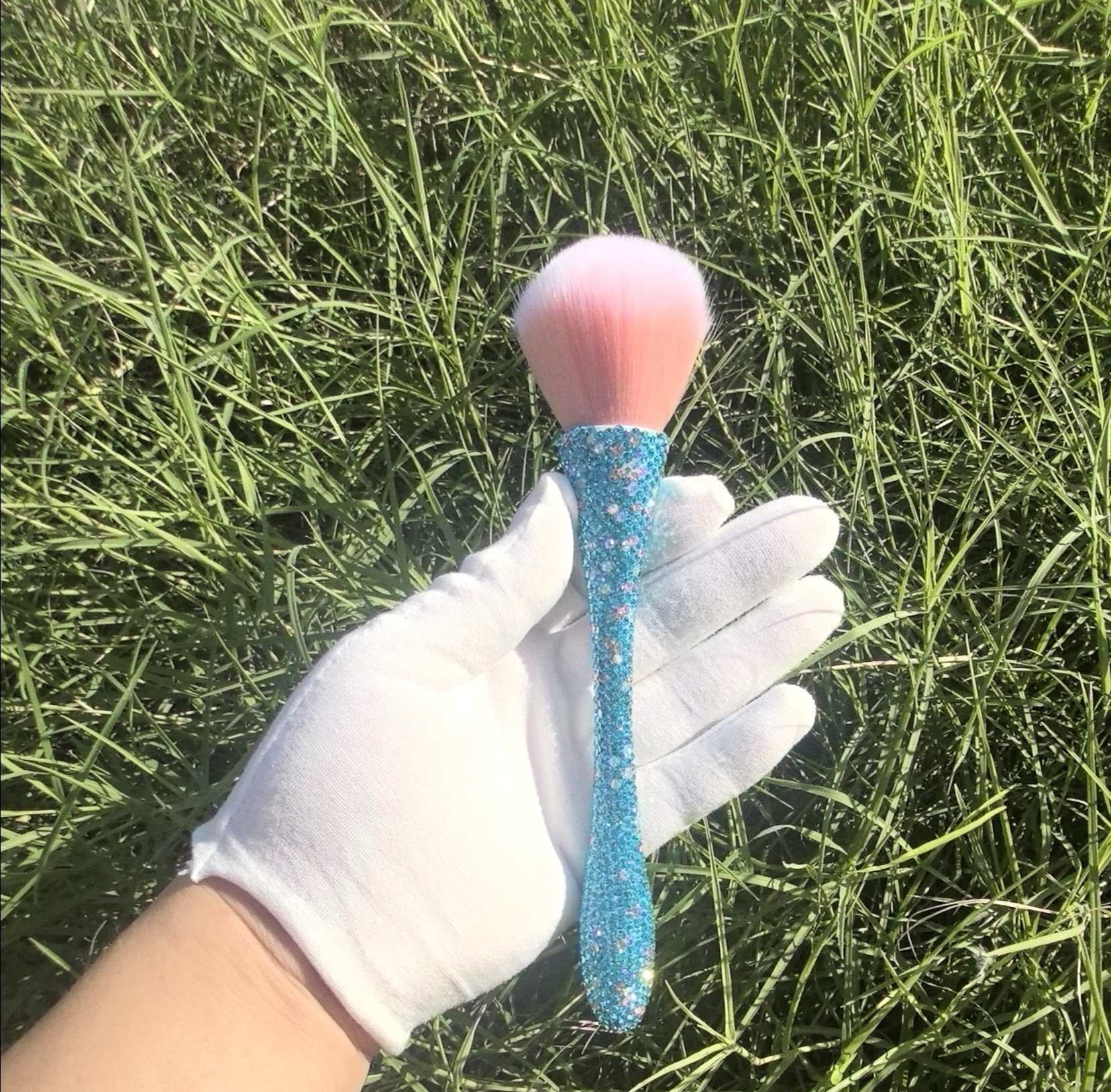 Contoured Makeup & Nail Brush | Multi-Use