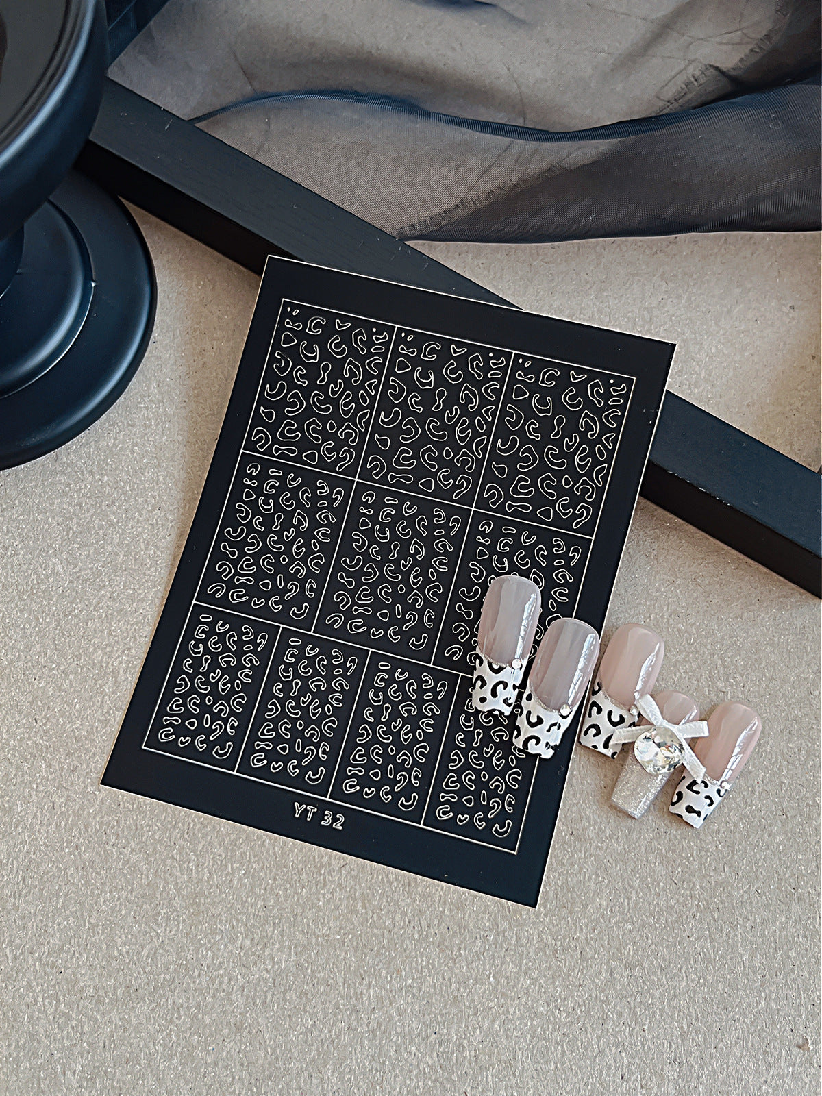 Beginner DIY Hollow Nail Art Sticker Spray Painting: Ethereal French Heart Butterfly Moon Stamping Template Sticker Aid Tool.