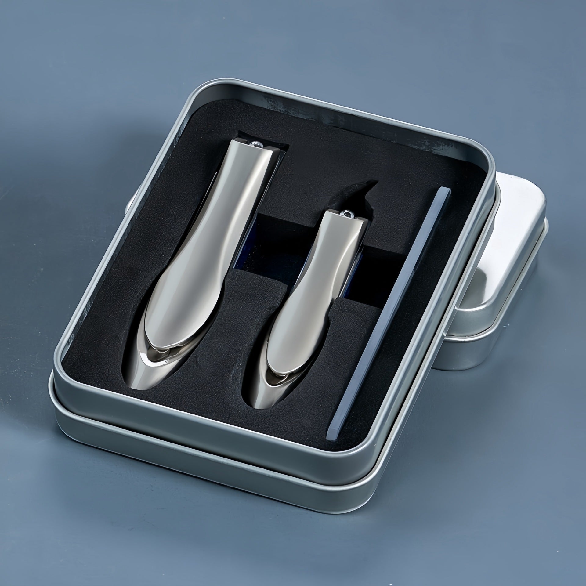 Mantis Style Anti-Splash Nail Clipper